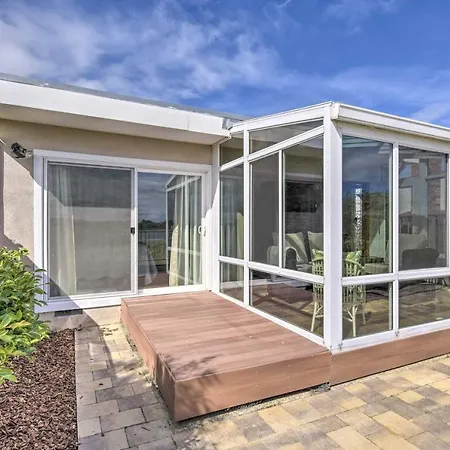 Ideally Located San Francisco Bay Home With Sunroom!
